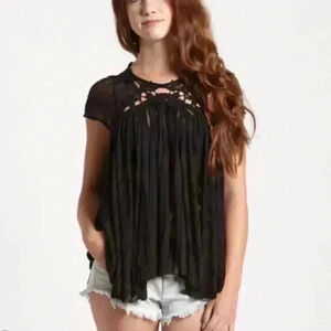 Free People Black Rayon Blend Lace Cap Sleeve Fit & Flare Babydoll Top Size XS